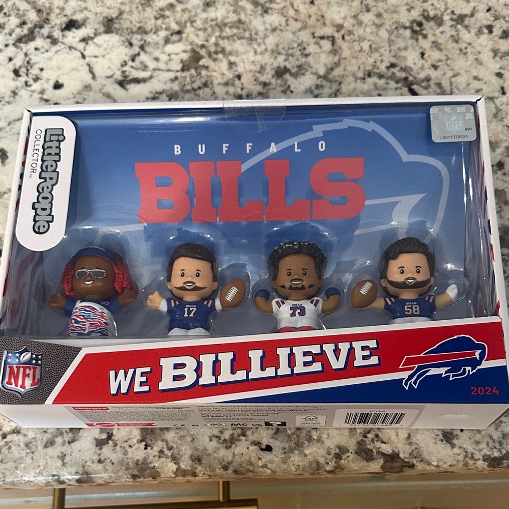 Fisher-Price NFL Little People Buffalo bills NWT